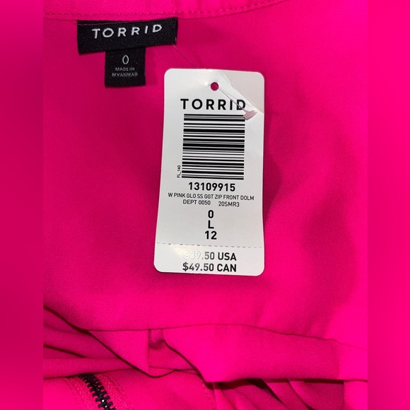 Torrid top NWT - Picture 3 of 3